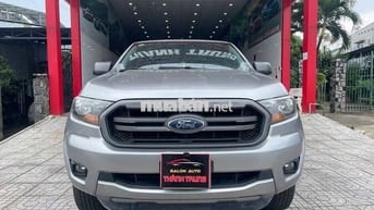 Ford Ranger XLS 2018 Số tự động 4x2 màu bạc