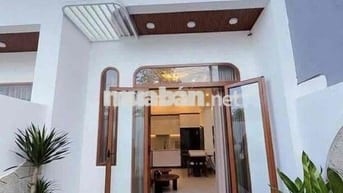 Cần bán gấp nhà cấp 4 mới xây gần Bửu Long