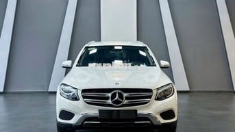 Mercedes GLC 250 2018 Trắng 39.000km