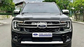 Everest Titanium 1 cầu - Biển SG Xe Cá Nhân