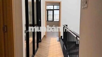 161CHO THUÊ NHÀ ĐẸP 2 TẦNG DIỆN TÍCH LỚN 100M²-CÁCH BIỂN VÀI BƯỚC CHÂN