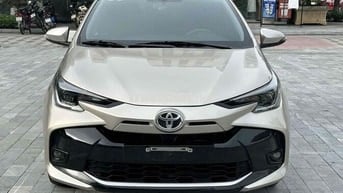 Toyota Vios 2025 Số sàn 30000 km Vàng cát