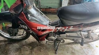 Yamaha Sirius Đỏ đen