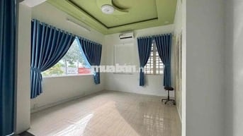 Cho thuê nhà mới 95% Ngay trung tâm Phường Phú Lợi