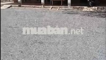 Bán nhà đất mặt tiền đường – 879m² – Ngang 23m – Có sẵn nhà