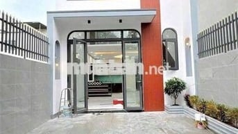 cần bán nhà 3pn gác lững, sổ hồng riêng, ở chợ thạnh phú.