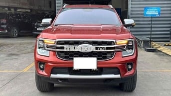 Ford Everest Titanium 2023 4x4 Đỏ cam 45.000 km