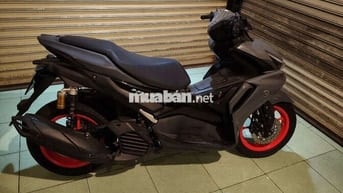 Yamaha NVX v2 Xám odo 40k km