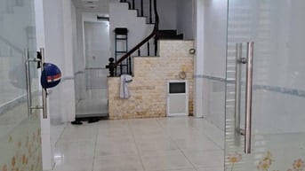 Nhà cách âu dương lân 70m, 40m2 đất, 1 lầu BTCT