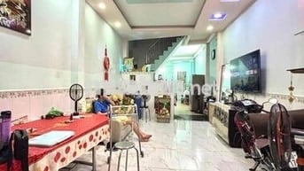 chính chủ nhà 2 tầg gần aeon tên lửa - tỉnh lộ 10