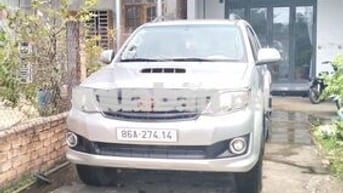 Toyota Fortuner 2013 Dầu Bạc