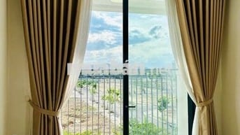 Chính chủ Bán nhanh căn 2PN đẹp keng FPT 2 - diện tích hơn 72m2.