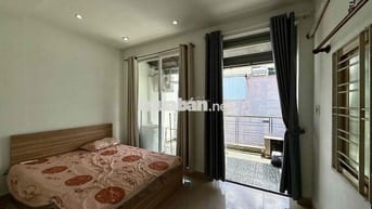 Cho Thuê Căn Hộ 1PN Tách Bếp Bancol Máy Giặt Riêng Ngay ĐH Bách Khoa
