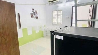 CHO THUÊ PHÒNG GÁC, TIỆN ĐI BÌNH THẠNH, CÁCH SÂN BAY 1KM