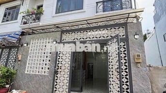 hẻm đẹp nhất Lê Văn Quới ô tô đậu trước cửa-có tiềm năng khi mở đường