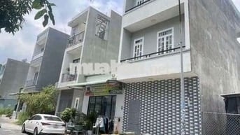 nhà 1 trệt 2 lầu Lý Thường Kiệt gần tiểu học Dĩ An C