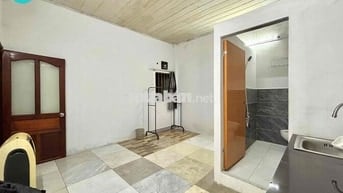 PHÒNG STUDIO MÁY LẠNH CẠNH CVPM, CĐ FPT