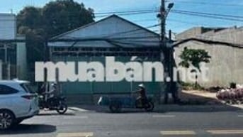 Cho thuê nhà kho mặt tiền Trần Hưng Đạo
