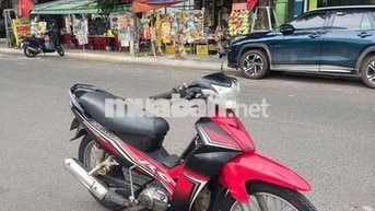 Yamaha Sirius Đỏ đen biển 43