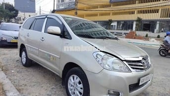 Toyota Innova 2009 Tự động Vàng cát