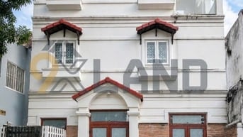 NHÀ ĐẸP 3 TẦNG NGAY ĐƯỜNG DÂN CHỦ - DÂN TRÍ CAO KHU VIP BÌNH THỌ -
