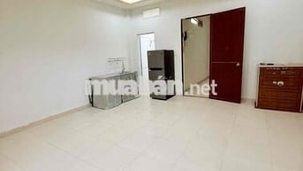 cho thuê phòng rộng kdc gia hoà gần UEH bx q8