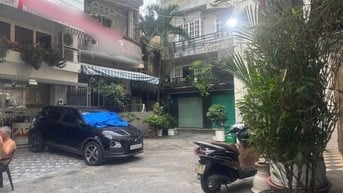 Nha1/ hẻm 4m gần HXH gần MT Ngô Gia Tự. 4,75mx8,5m. 2 tầng.Giá 6,88 tỷ