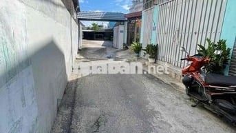 Cho thuê nhà 4x14m, 2 lầu, 3pn HXH, sát Trường Chinh, ĐHT, Q12