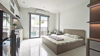 Cho thuê Studio Trung Kính-Cầu Giấy-nội thất cao cấp-ban công thoáng 