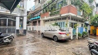 Bán nhà hẻm xe hơi sát mặt tiền ngay Chợ Bà Chiểu - 90m² nở hậu 8.7 tỷ