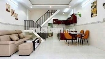 nhà đầy đủ nội thất hẻm Lê Anh Xuân