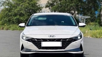Hyundai Elantra 2024 2.0 Cao Cấp Trắng