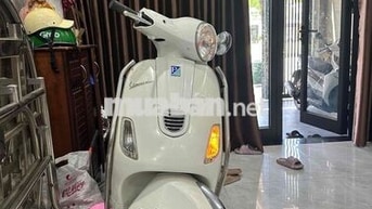 Piaggio Vespa 2013 Trắng