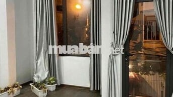 176 CHO THUÊ NHÀ ĐẸP 3 TẦNG 4PN DIỆN TÍCH SỬ DỤNG 210M²
