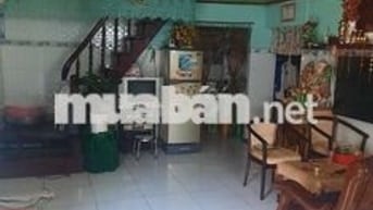 bán nhà chính chủ, nhiều tiện ích xung quanh