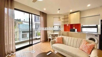 CHO THUÊ CĂN HỘ 1PN FULL_NỘI THẤT TONE GỖ KIỂU NHẬT NGAY PHỐ ĂN UỐNG