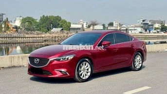 Mazda 6 model 2020 màu đỏ