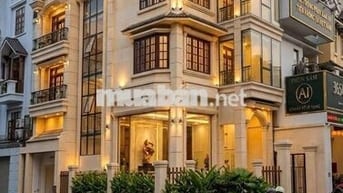 Cho thuê nhà 2 mặt tiền góc Hoa Lan cách đường Phan Xích Long 20m