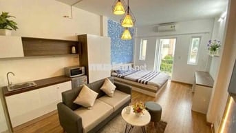 CĂN HỘ 1PN BAN CÔNG FULL NỘI THẤT SIÊU RỘNG | THANG MÁY NGAY Q3