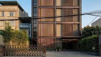 🔥🔥 SIÊU HIẾM – TOÀ NHÀ VĂN PHÒNG GẦN SÂN BAY HẦM 6 TẦNG 1120M2 SÀN