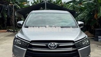 Toyota Innova 2018 Số sàn 8 chỗ Bạc