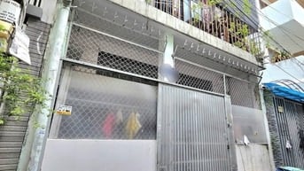 🔥 5.9 TỶ - CÓ NGAY NHÀ DT KHỦNG 75m² - 9 PHÒNG THU NHẬP 30tr GẦN SÂN 