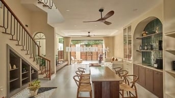 NHÀ NGUYÊN CĂN 3 TẦNG 6 PHÒNG NGỦ KHU MỸ GIA GIÁ 50 TRIỆU/THÁNG