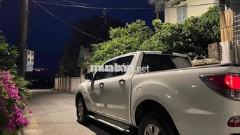 Mazda BT-50 2013 Trắng Sàn