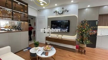 Chung cư mặt phố Trung Kính, 68m2, 2 ngủ đủ đồ cao cấp, ở ngay, sđcc