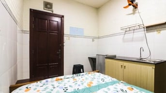 Cho thuê phòng MT đường số 10, KDC Trung Sơn, BC, đ/d Sài Gòn Mia, 3tr