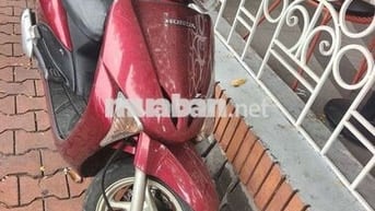 Honda Lead 2024 màu Đỏ