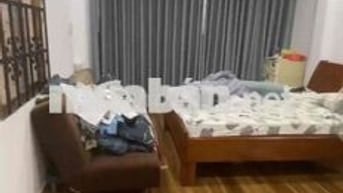 Cho thuê nhà mặt tiền tân định, quận 1 Cho thuê làm chdv, homestay Dti
