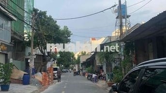 Đối diện Celadon City, DT 4x20, 2PN, đường nhựa 8m, 10tr/tháng