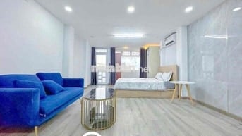 Căn Hộ Ban Công Gần Đại Học Bách Khoa Công Viên Lê Thị Riêng Quận 10